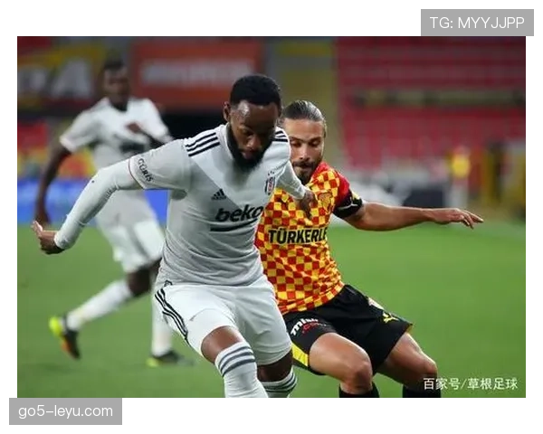 帕雷德斯国家队表现抢眼,助球队全力争冠 帕雷德斯国家队表现抢眼,助球队全力争冠