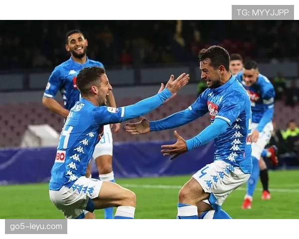 那不勒斯战术革新显成效，强势复苏剑指巅峰