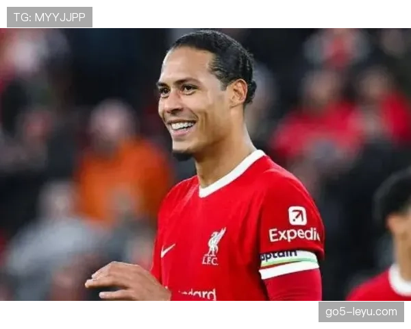 范戴克接任利物浦史上最年轻队长，开启传奇新篇章