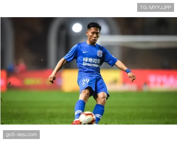 舒斯特尔执掌德甲新帅印，球队状态回暖引关注