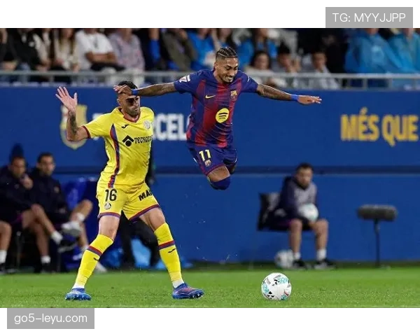 拉菲尼亚的表现稳健,回顾其从天才少年到足球巨星的辉煌旅程 拉菲尼亚的表现稳健,回顾其从天才少年到足球巨星的辉煌旅程