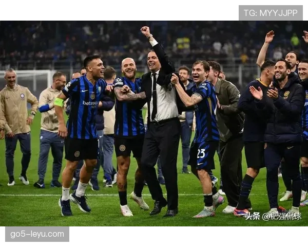 弗拉霍维奇对阵国米与那不勒斯的强强对话表现分析