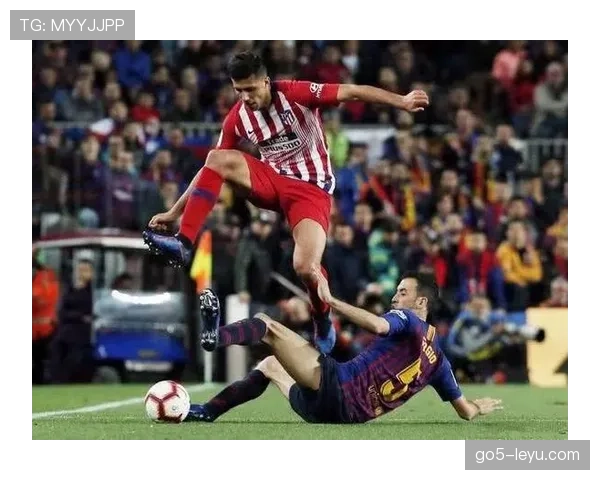 德容 vs 罗德里:控场能力差距在哪 德容 vs 罗德里:控场能力差距在哪